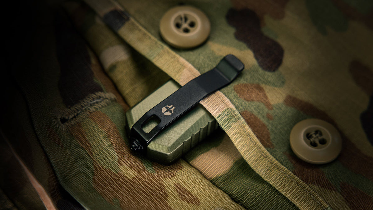 The Best Way to Carry a Knife